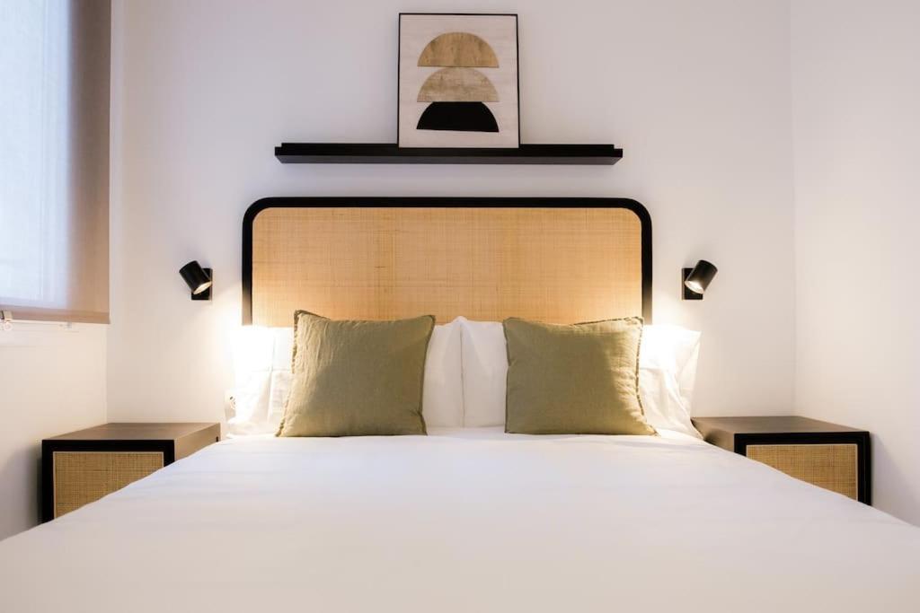 Atico Exclusivo Con Terraza En Santa Catalina Lägenhet Sevilla Exteriör bild