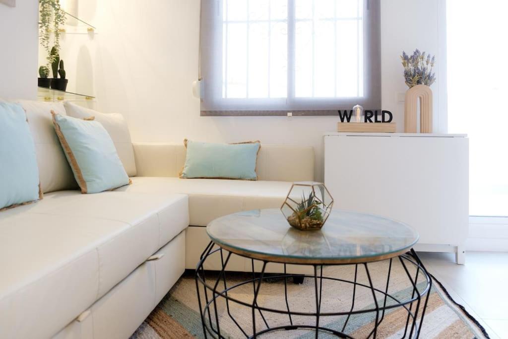 Atico Exclusivo Con Terraza En Santa Catalina Lägenhet Sevilla Exteriör bild